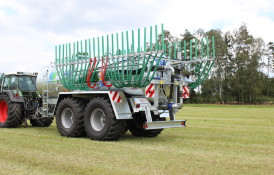 Schleppschlauchverteiler Transportstellung